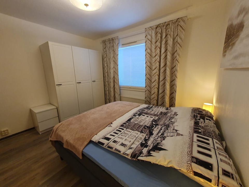 Bed, wardrobe