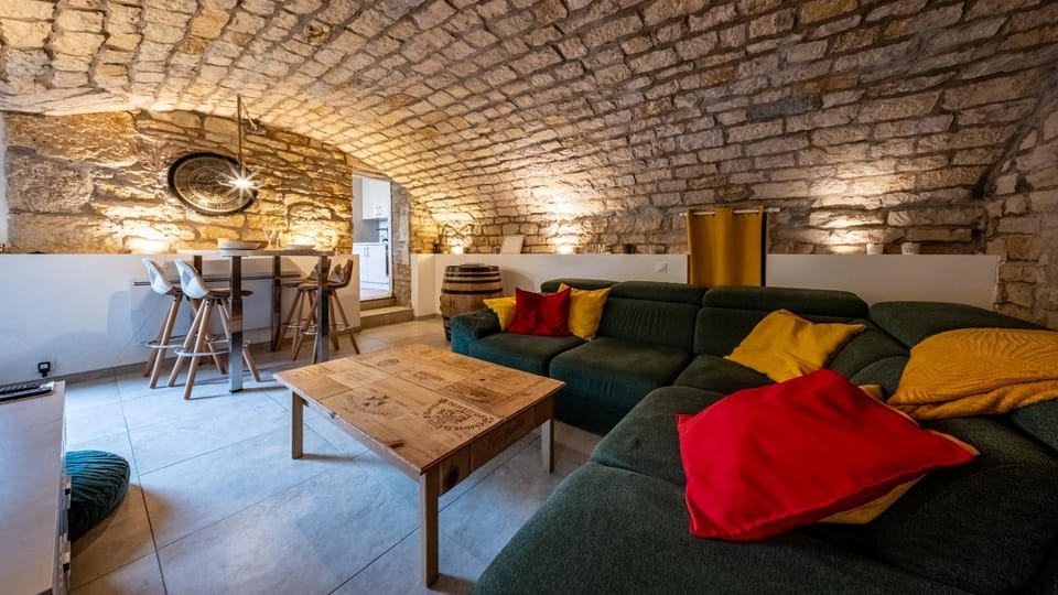 La Grotte Bourguignonne, Terrasse extérieure Apartment in Dijon