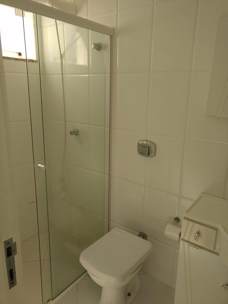 Linda casa com piscina e 4 suites no mariscal a 100 metros da praia House in Bombinhas