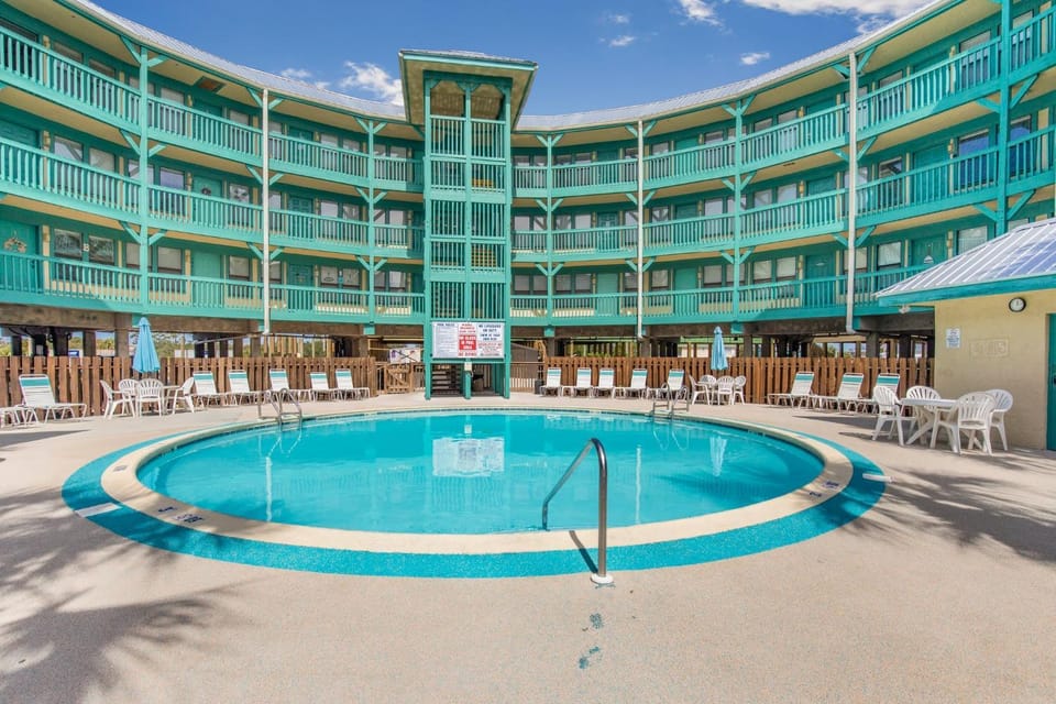 Sea Breeze 316 by Vacation Homes Collection Apartment in West Beach