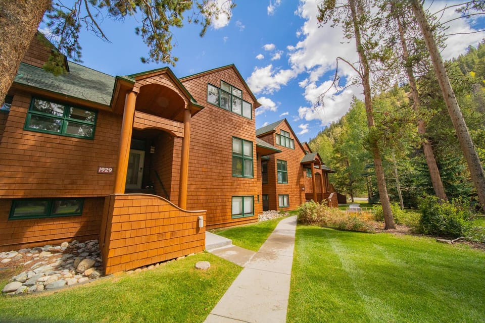 Soda Spring II 1935 by SummitCove Lodging in Colorado House in Keystone