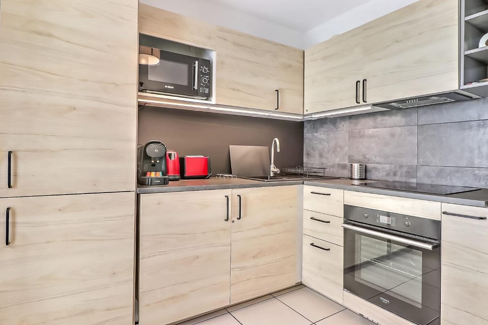 Coffee/tea facilities, Kitchen or kitchenette, minibar, pet friendly, stove, toaster, washing machine, dryer