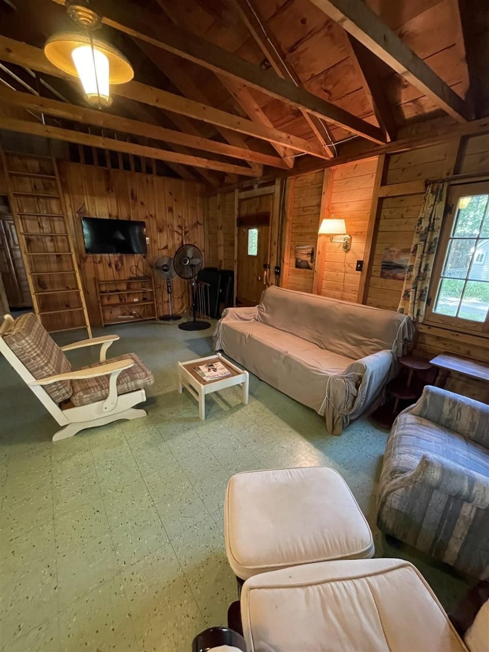 RESTAWHILE LIMIT 6 House in Sebago Lake