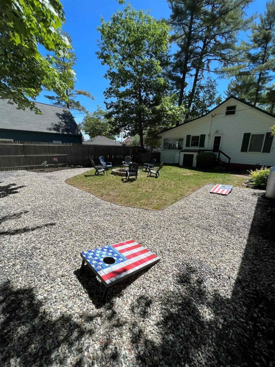 MAINE STAY LAKE HOUSE-LIMIT12 home House in Sebago Lake