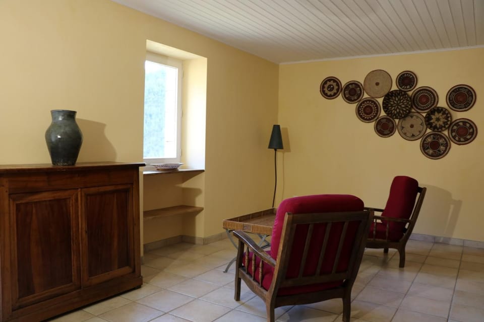 Seating area
