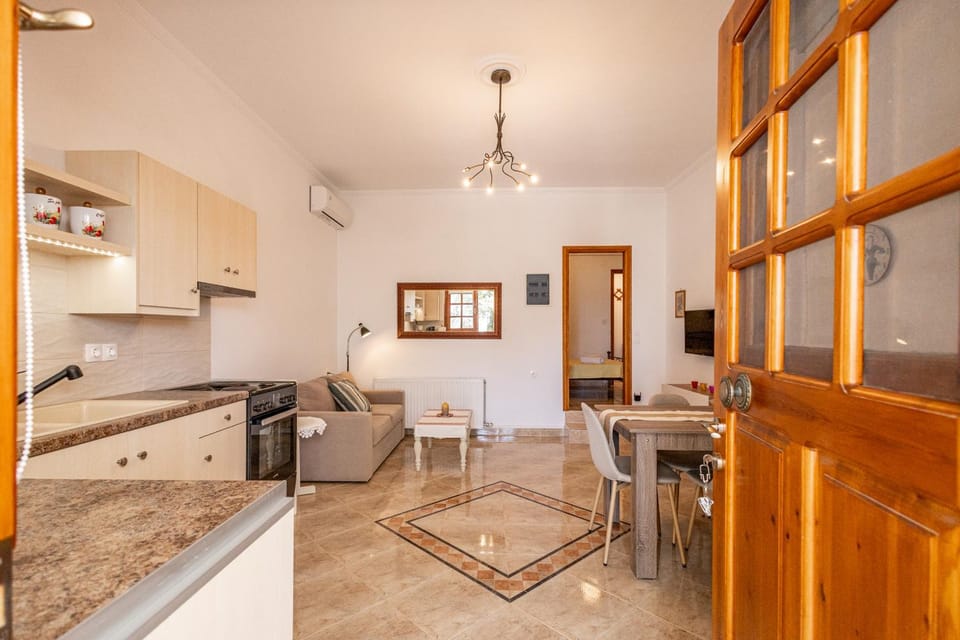 House for two!! House in Paros, Greece