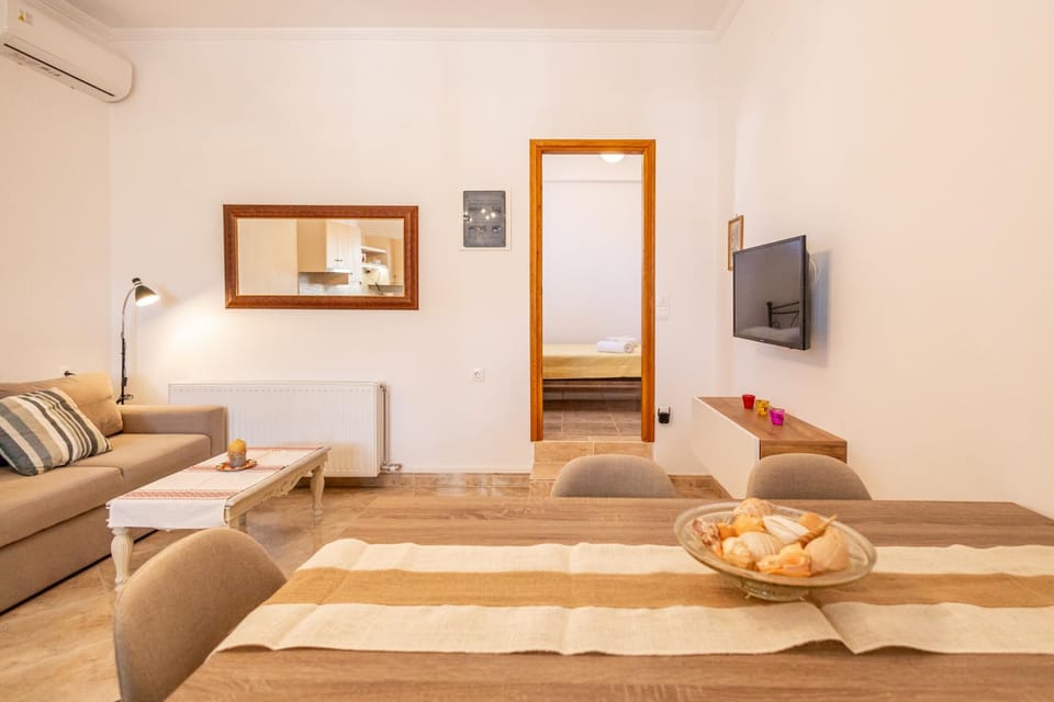 House for two!! House in Paros, Greece