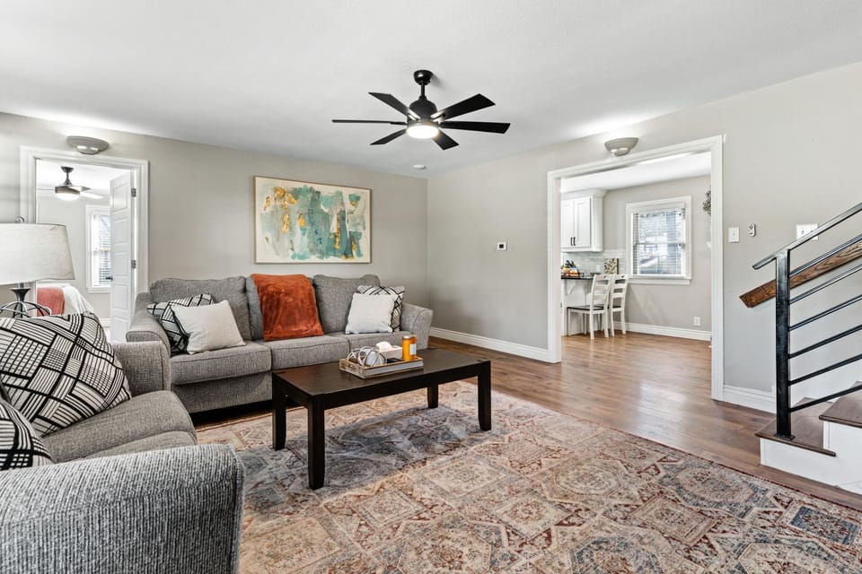 Living room, Seating area, fireplace