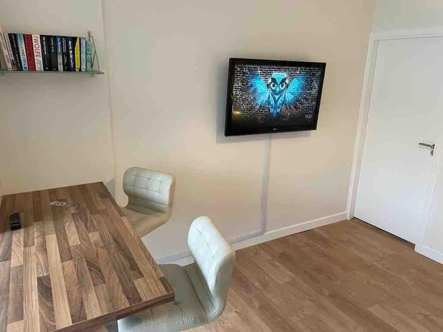 Beautiful one bedroom Apartment In Galway City Apartment in Galway
