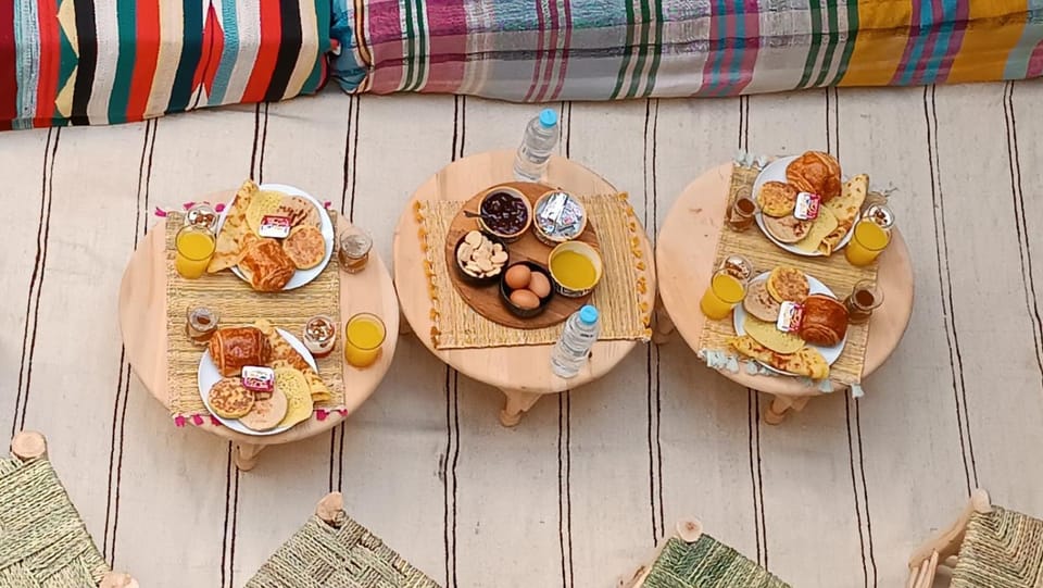 Food and drinks, Food, Breakfast, Drinks