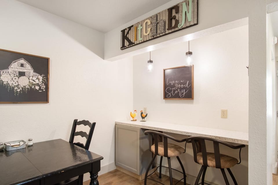 Cherry Street Star Bed and Breakfast in Bandera