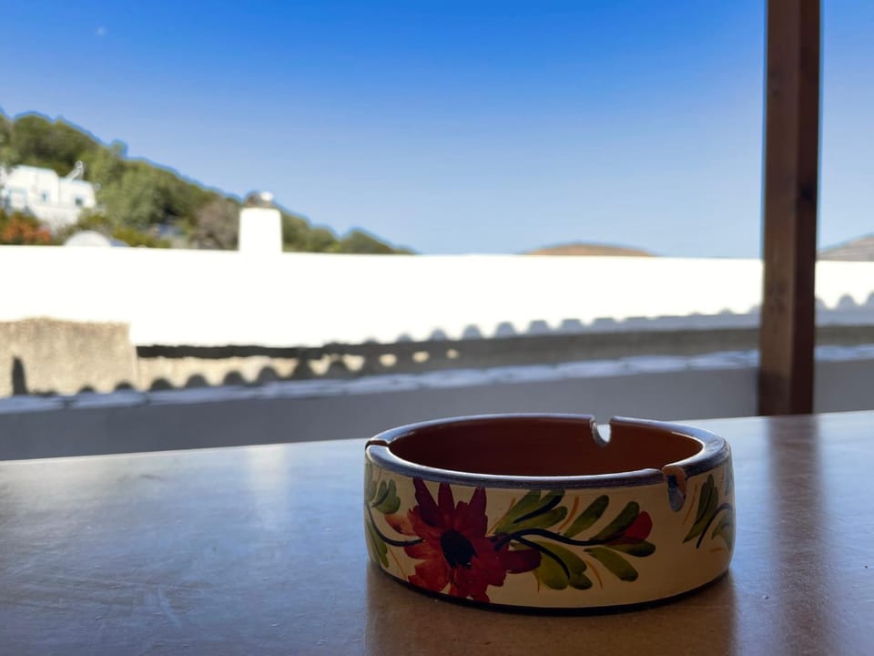 Natural landscape, Balcony/Terrace, Dining area, Mountain view