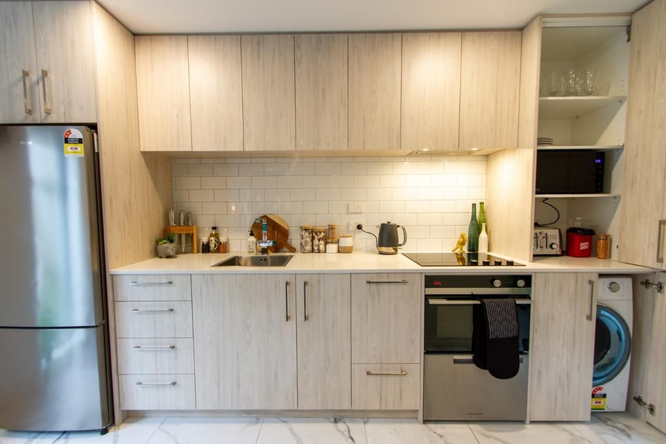 Coffee/tea facilities, Kitchen or kitchenette, dishwasher, hair dresser, minibar, oven, pet friendly, stove, toaster, washing machine