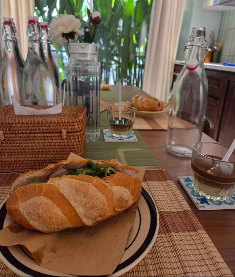 Food and drinks, Breakfast