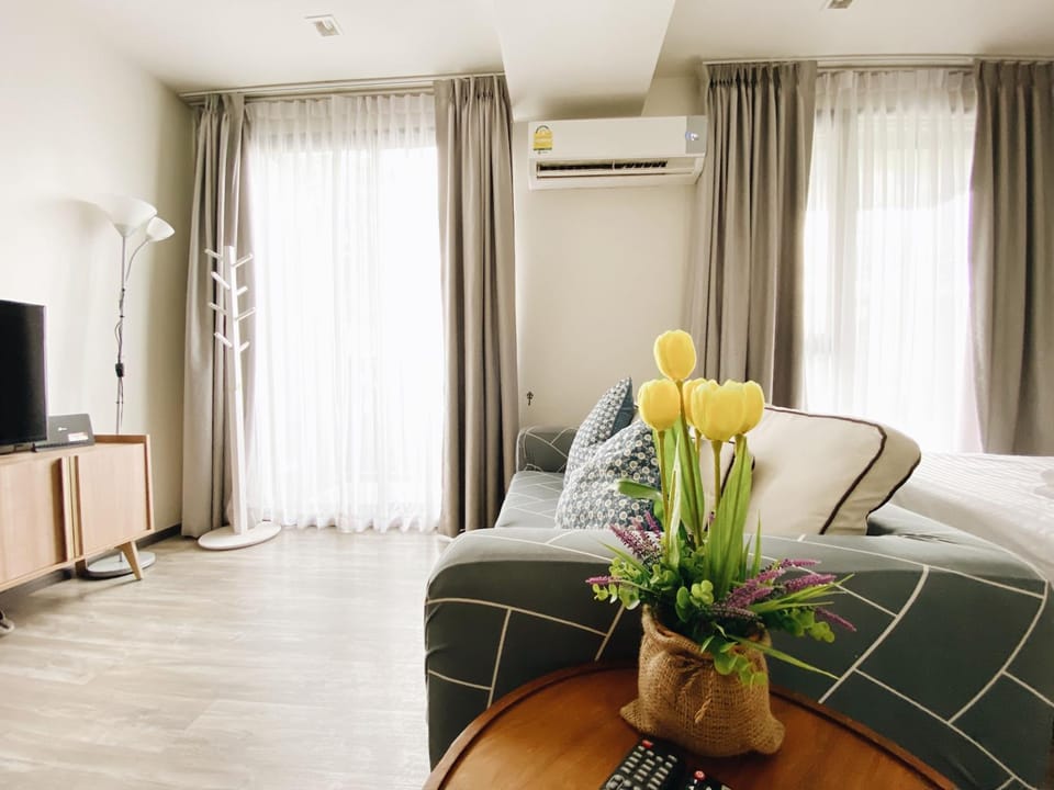 The Deck Condo Studios Patong w/ pool fitness Apartment in Patong