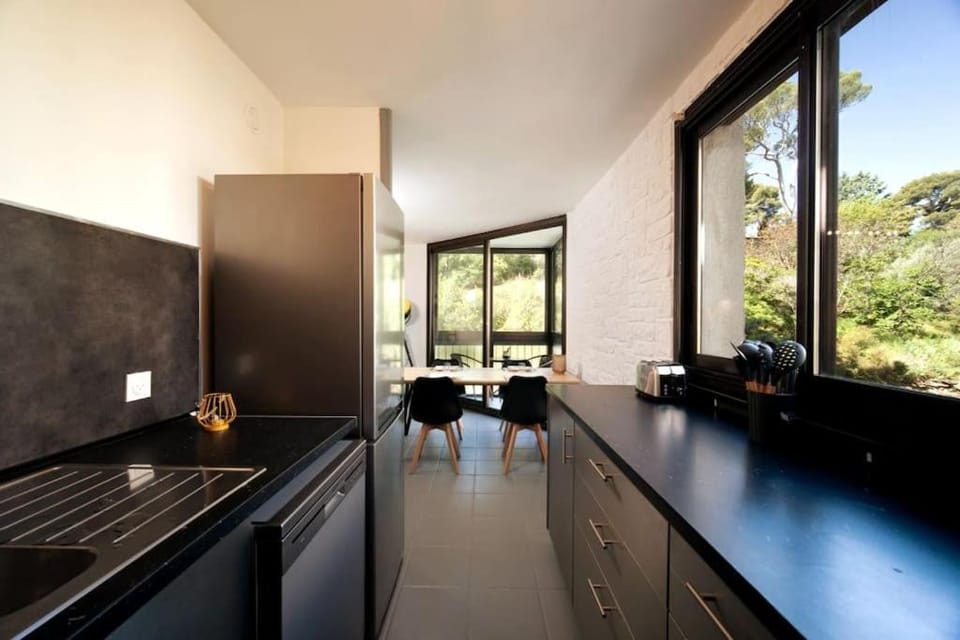 Appartement tout équipé climatisé 8 couchages Apartment in Marseille