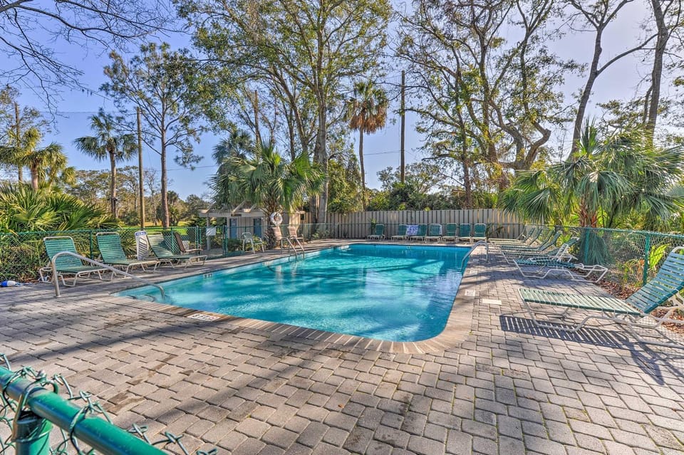 Community Perks! Sunny Hilton Head Island Retreat House in Hilton Head Island