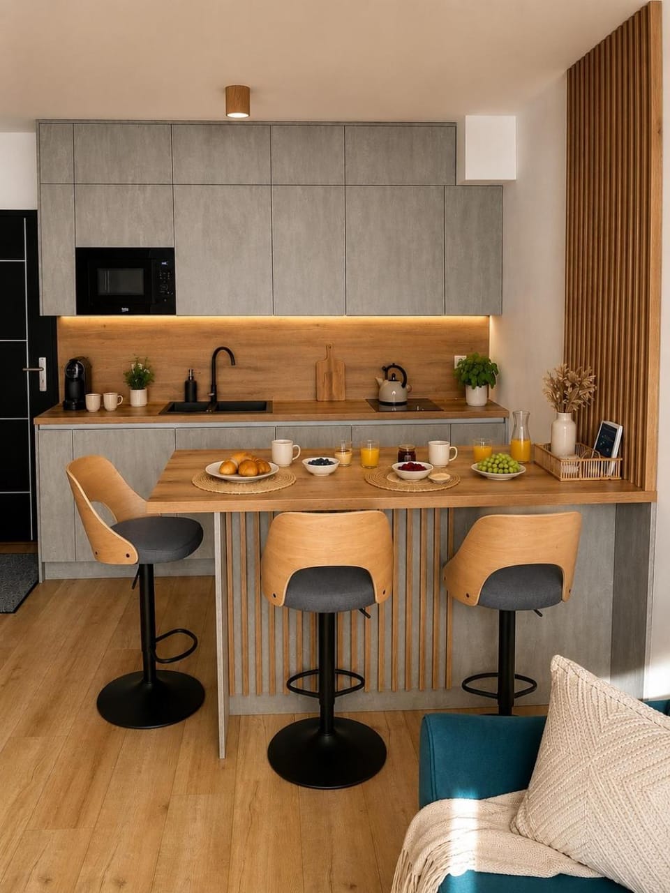 Coffee/tea facilities, Kitchen or kitchenette, Food and drinks, Dining area