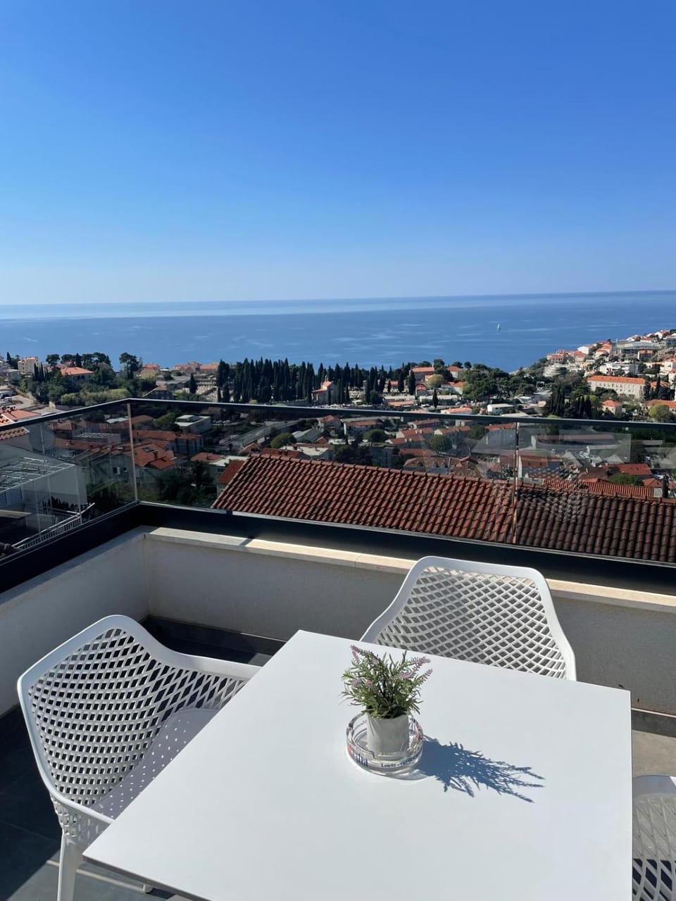 Day, Natural landscape, Balcony/Terrace, City view, Sea view