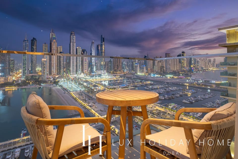 Night, Balcony/Terrace, City view