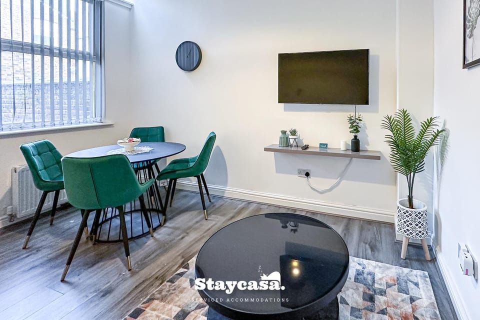 Ashfield Co-Living - Private Room Self-Cater Bed and Breakfast in Manchester