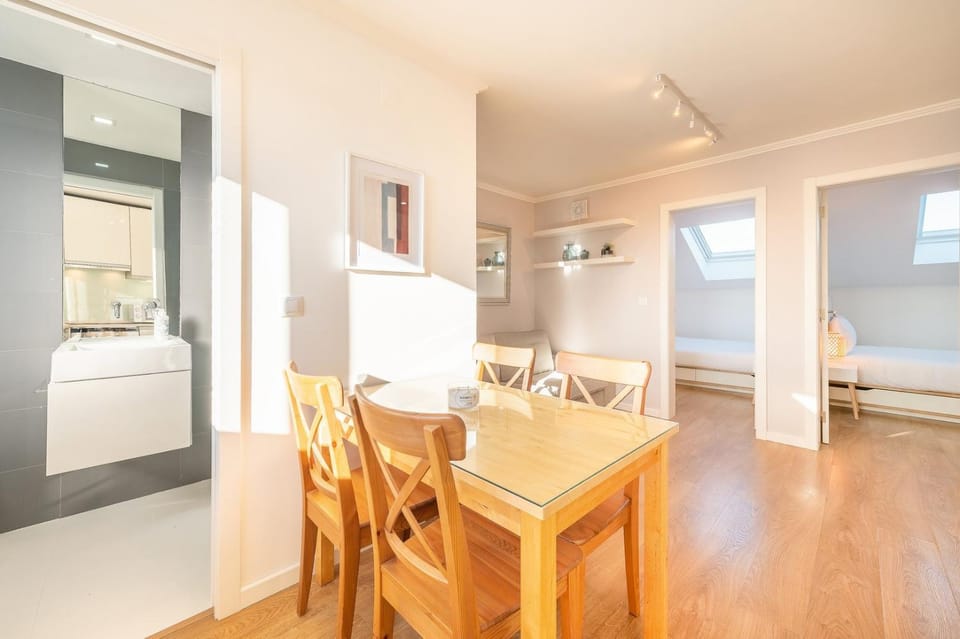 GuestReady - Sunny spacious in Belém Apartment in Lisbon