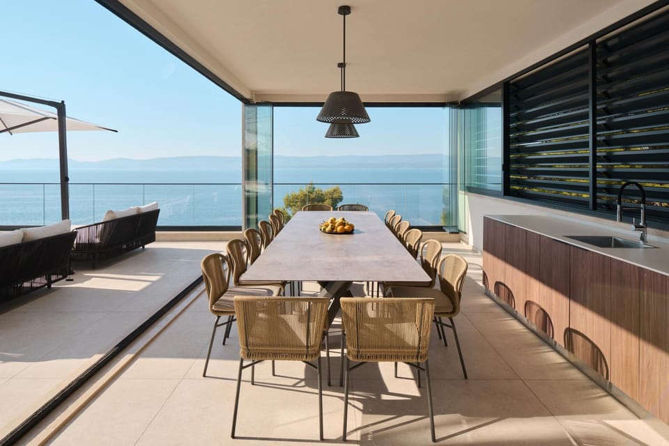 Day, Natural landscape, View (from property/room), Balcony/Terrace, Seating area, Dining area, Sea view