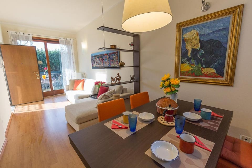 Living room, Seating area, Dining area, Garden view, heating, internet, air conditioner