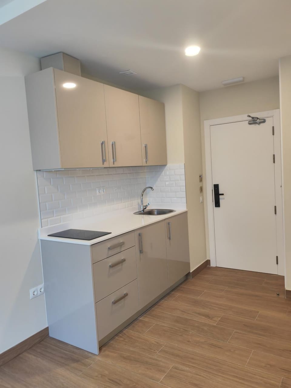 Kitchen or kitchenette, stove, kitchen
