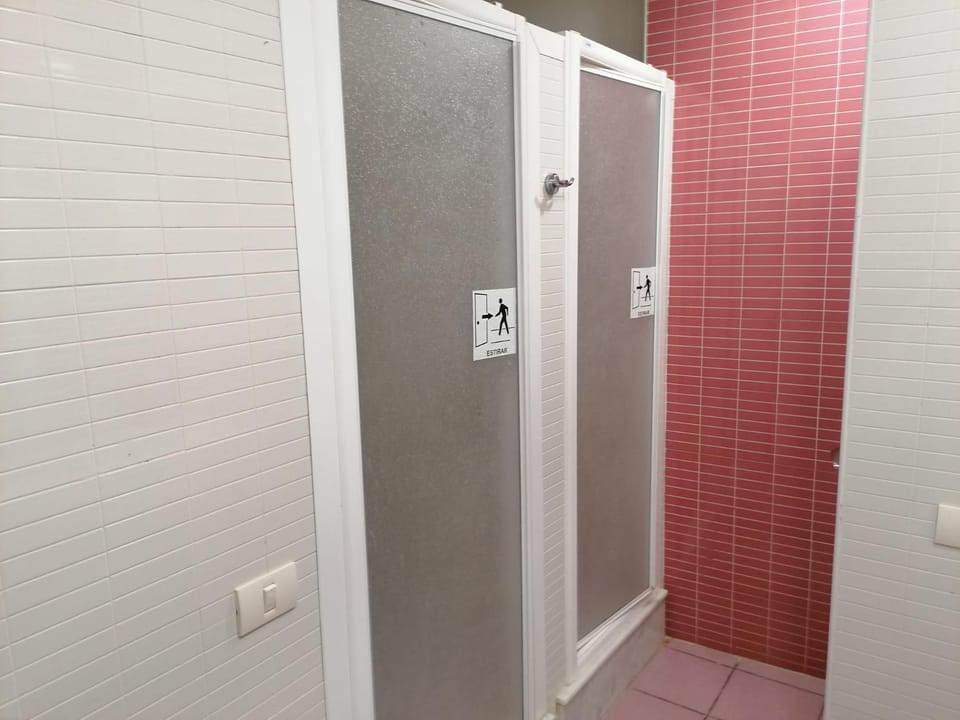 Shower, Bathroom, Public Bath