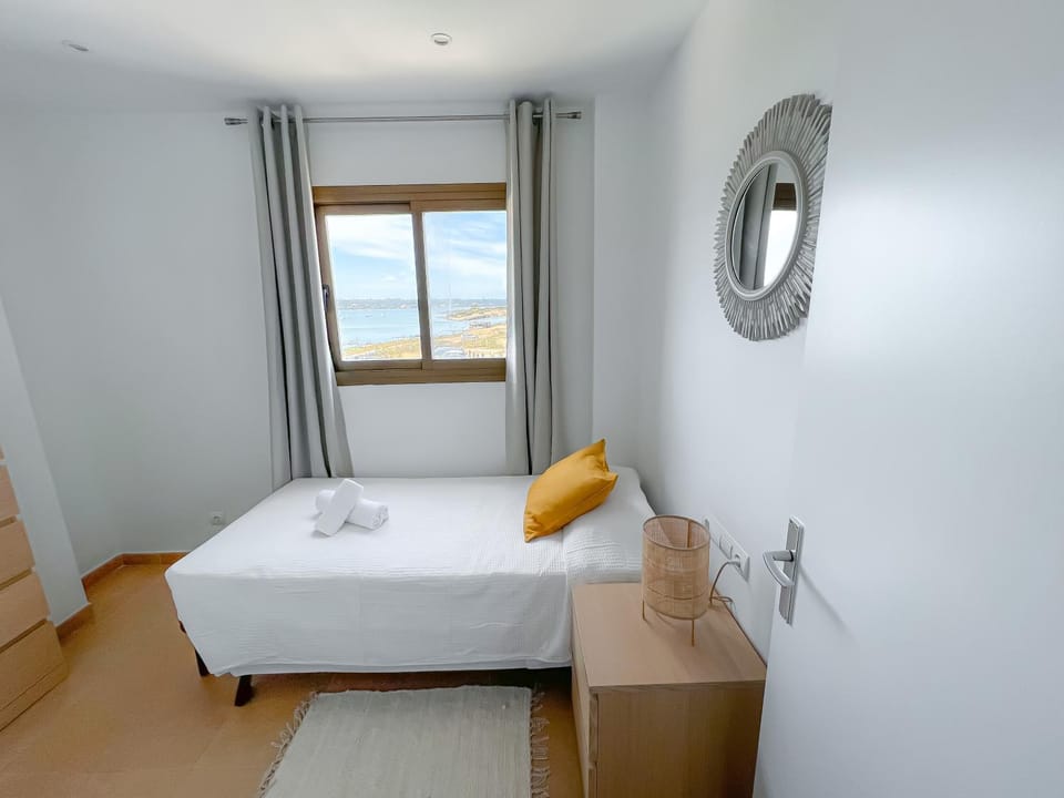 Bed, Bedroom, Sea view, wardrobe, air conditioner