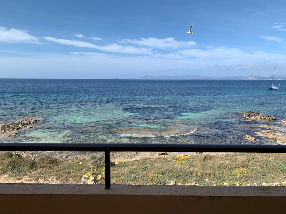 Natural landscape, View (from property/room), Balcony/Terrace, Beach, Sea view