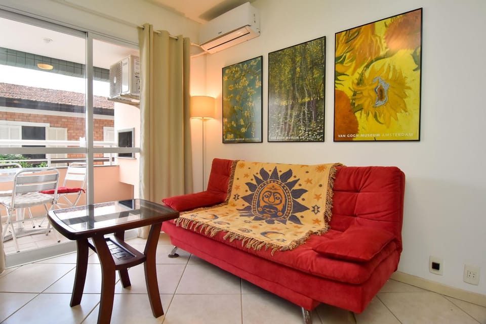 Apto 1 quadra da Praia em Canasvieiras P2123 Apartment in Florianopolis