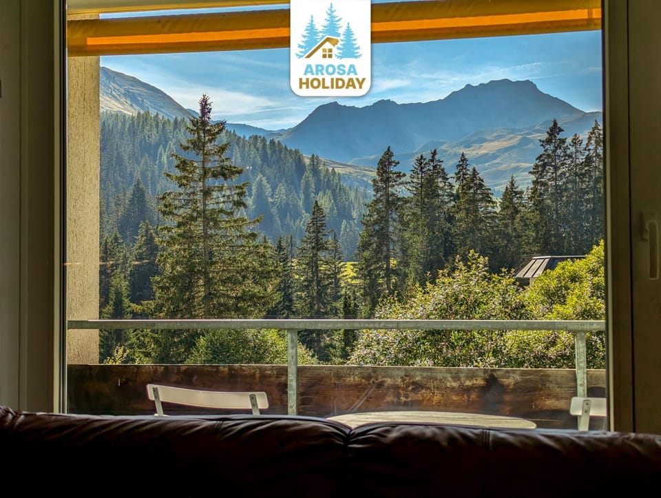 View (from property/room), Balcony/Terrace, Mountain view