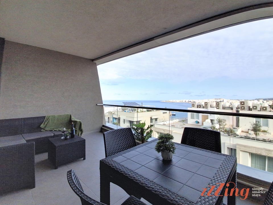 View (from property/room), Balcony/Terrace, Seating area