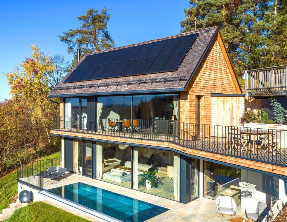 Property building, Day, sunbed