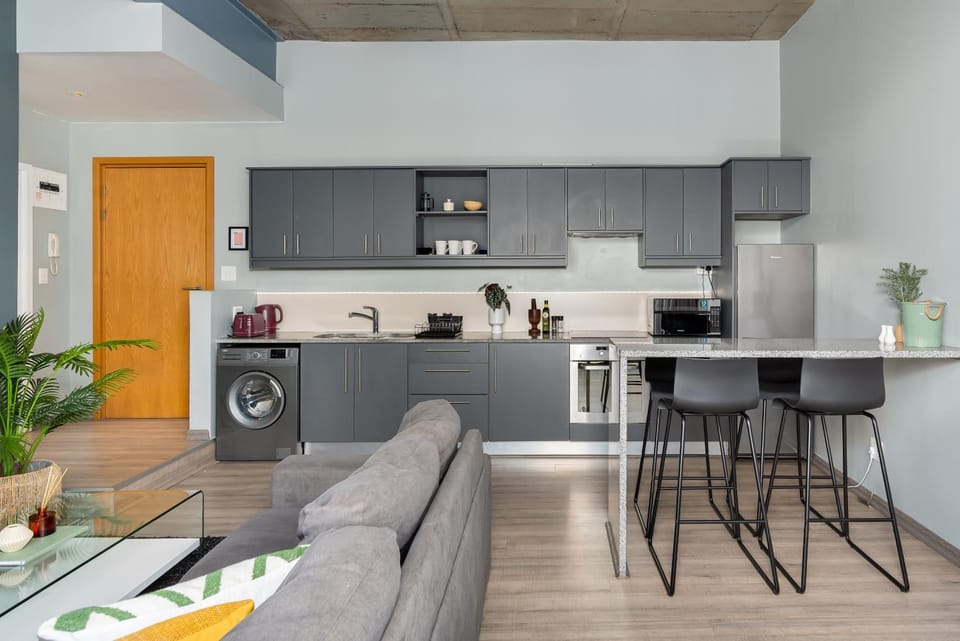 Hillhouse 8 Apartment in Cape Town