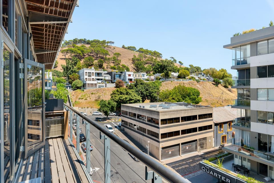 Hillhouse 8 Apartment in Cape Town
