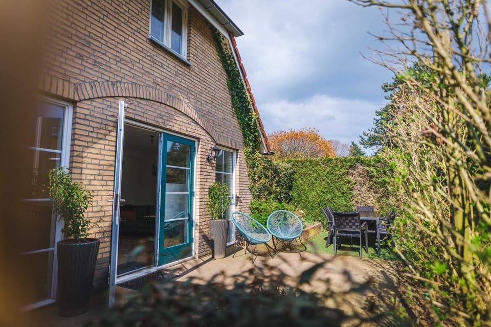 Luxe Veluws Vakantiehuis met JACUZZI EN SAUNA House in Lunteren