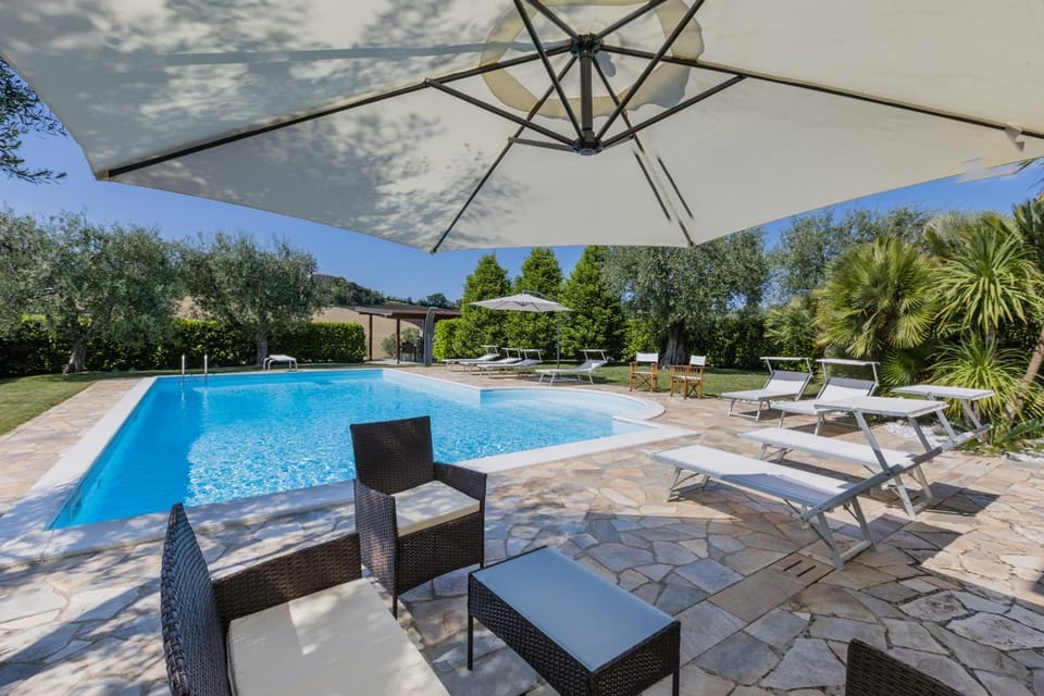 Garden, Swimming pool
