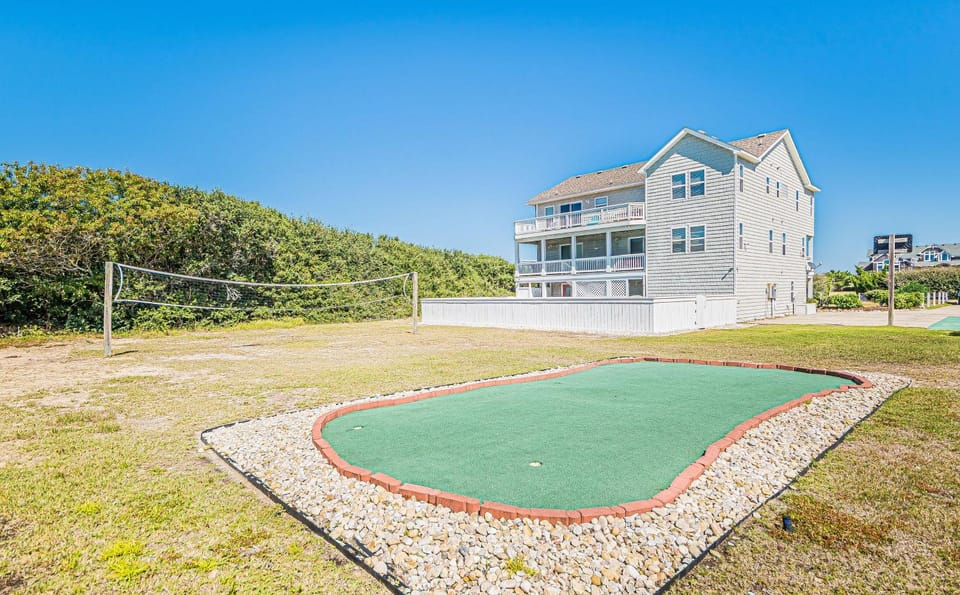 Clam I Am - Southern Shores, Beach 90 Yds, Ocean View, Elevator, Pool, Hot Tub, Pool Table, Foosball, Pets OK House in Southern Shores