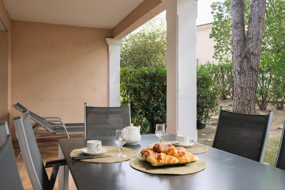 Patio, Balcony/Terrace