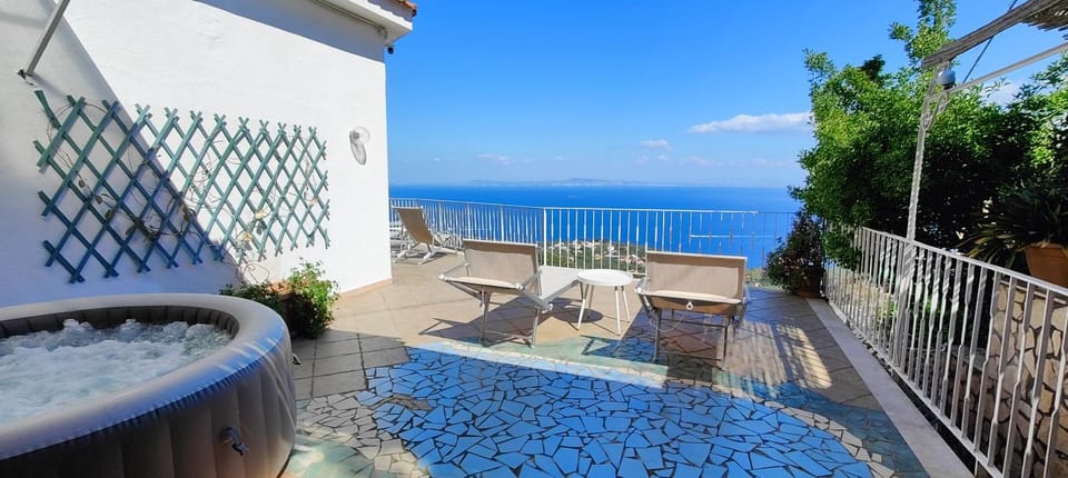 Patio, Day, Natural landscape, View (from property/room), Balcony/Terrace, Dining area, Sea view