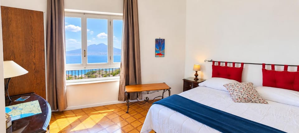 Bed, Balcony/Terrace, Photo of the whole room, Decorative detail, Bedroom, Sea view, furniture, internet, air conditioner