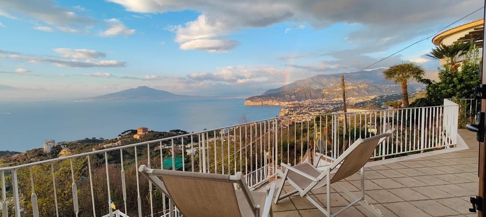 Nearby landmark, Day, Natural landscape, View (from property/room), Balcony/Terrace, Sea view, sunbed