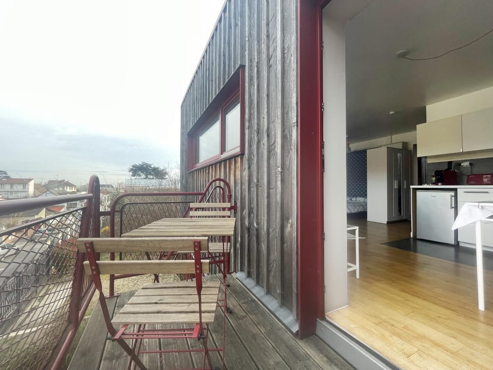 Patio, Day, Natural landscape, View (from property/room), Balcony/Terrace