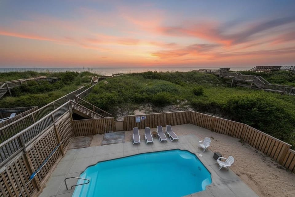NautiGal - Village at Nags Head, Luxury Oceanfront, Pool, Hot Tub, Elevator, Pets OK, Putting Green House in Nags Head