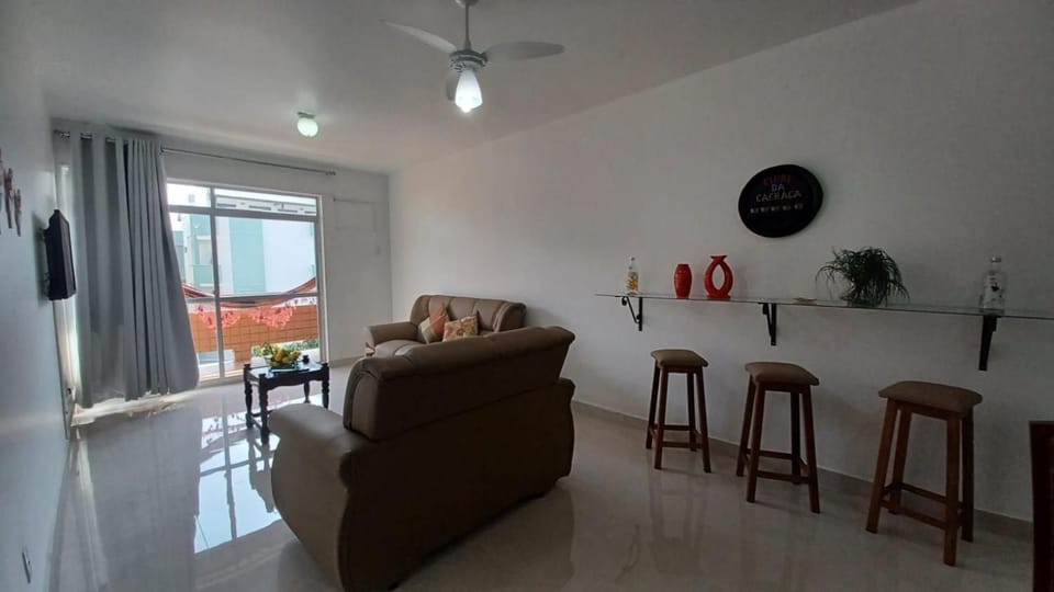Simple and economical 3 bdrms apt for 7 persons Apartment in Cabo Frio