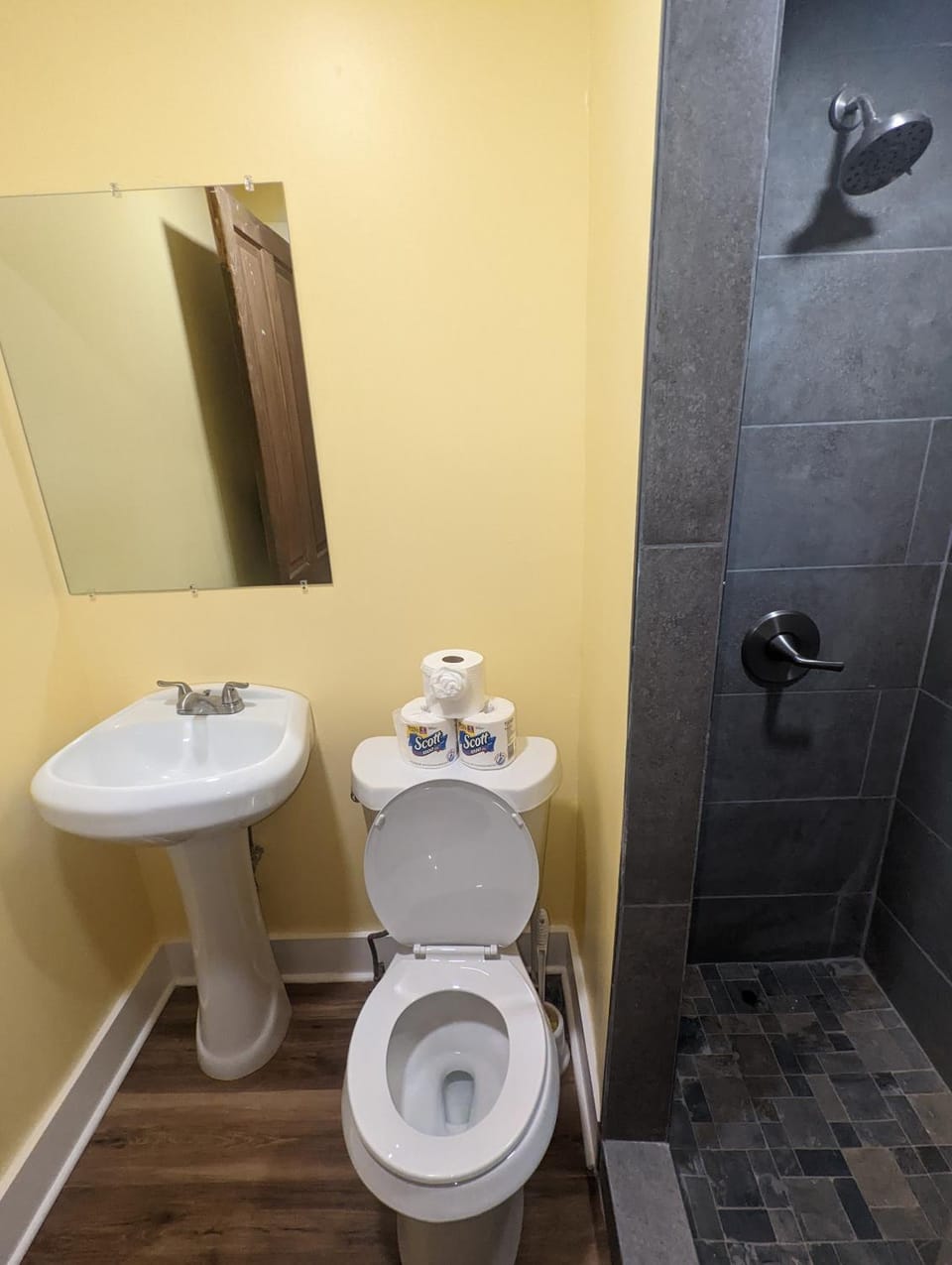 Shower, Toilet, Bathroom