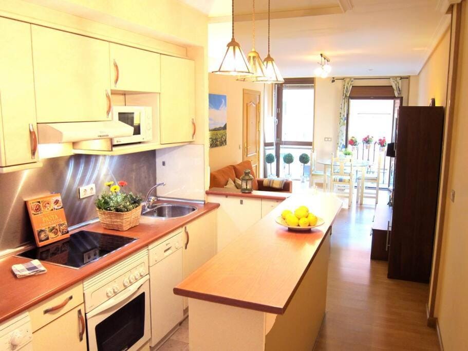 Bien situado y cómodo Apartment in Madrid
